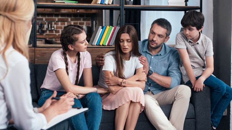 Terapia-Familiar-para-Mejorar-la-Comunicacion Terapia psicológica para adolescentes y padres en Mijas