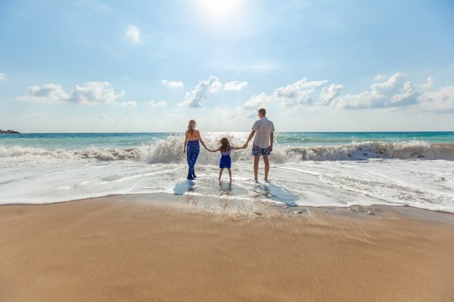 Couple therapists helping with family holiday conflicts